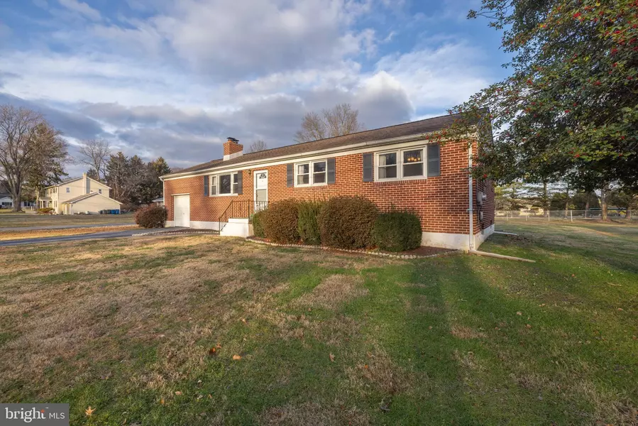 3112 PENNOCK RD, Wilmington, DE 19808