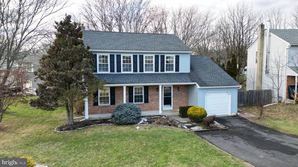 502 WALTHAM LN, Perkasie, PA 18944