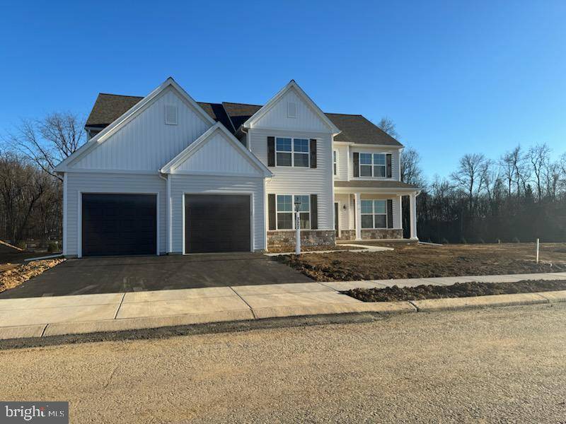 Mechanicsburg, PA 17050,327 RESERVE LN