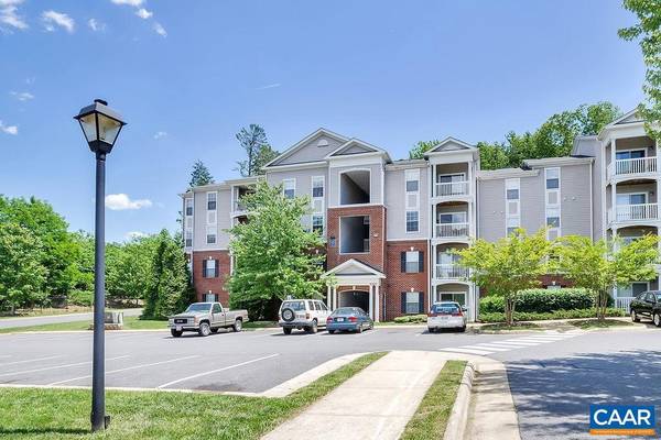 122 YELLOWSTONE DR #307, Charlottesville, VA 22903