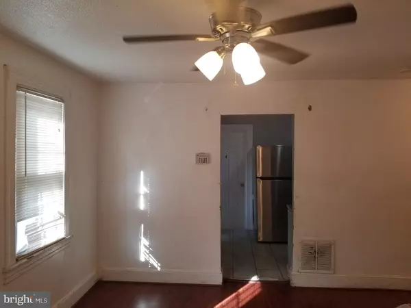 Capitol Heights, MD 20743,11 WHIST PL