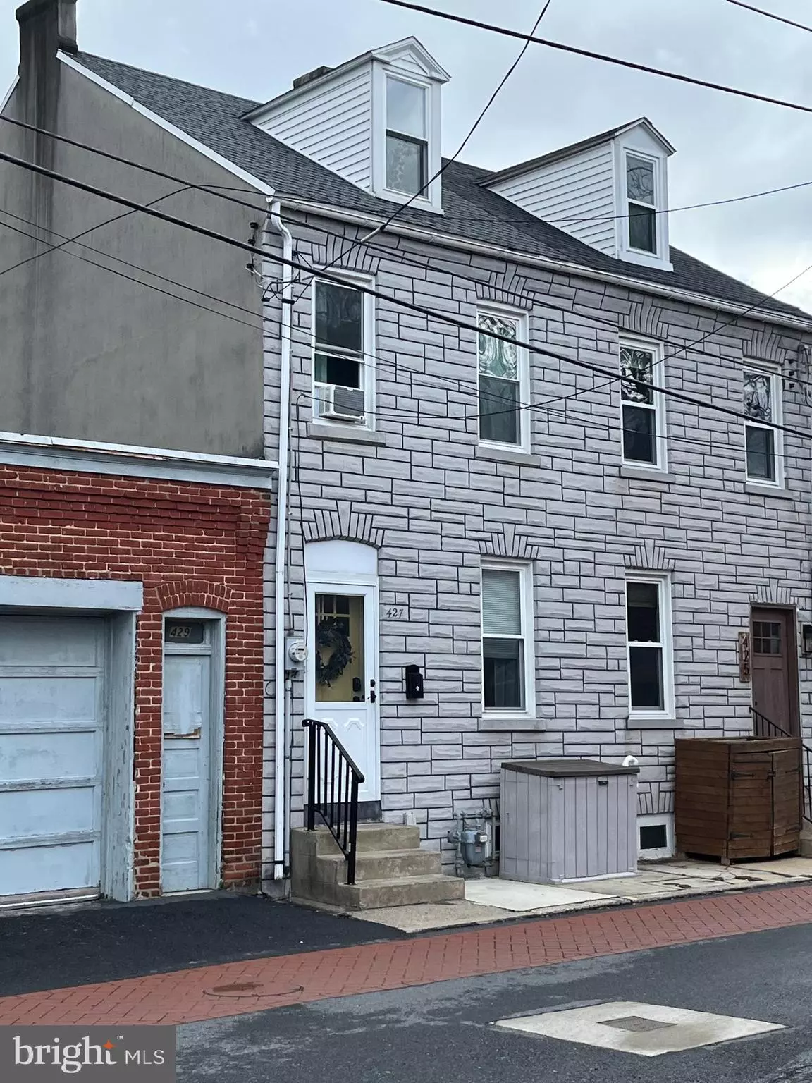 Lancaster, PA 17602,427 N CHRISTIAN ST