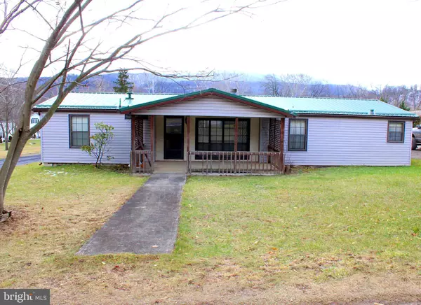 4799 N FORK HWY,  Cabins,  WV 26855