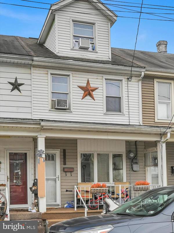 436 E ELM ST, Tamaqua, PA 18252