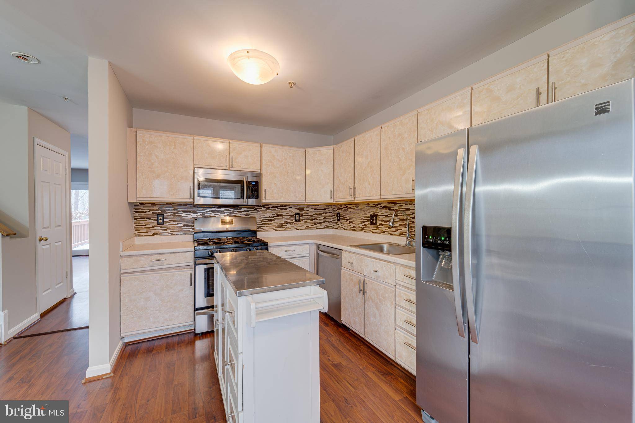 Glen Burnie, MD 21061,7845 FOXFARM LN