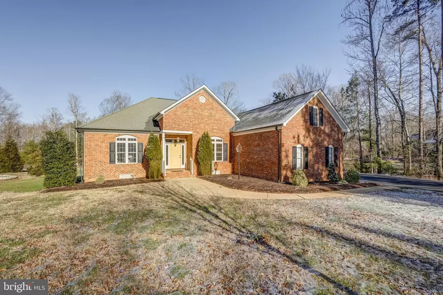 13606 WATERSWATCH CT, Midlothian, VA 23113