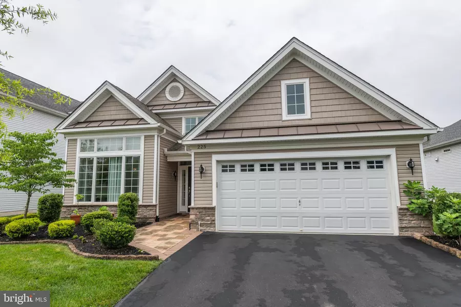 225 ROOSEVELT DR, Yardley, PA 19067