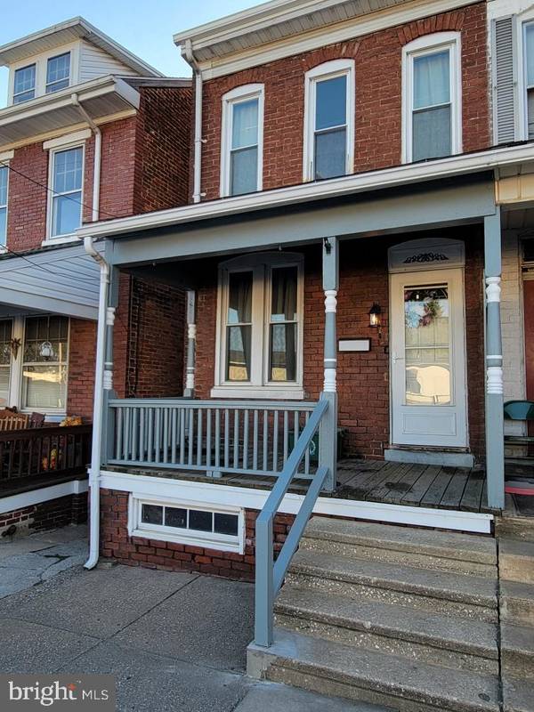 56 S ALBEMARLE ST, York, PA 17403