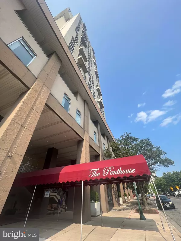 28 ALLEGHENY AVE #902, Towson, MD 21204