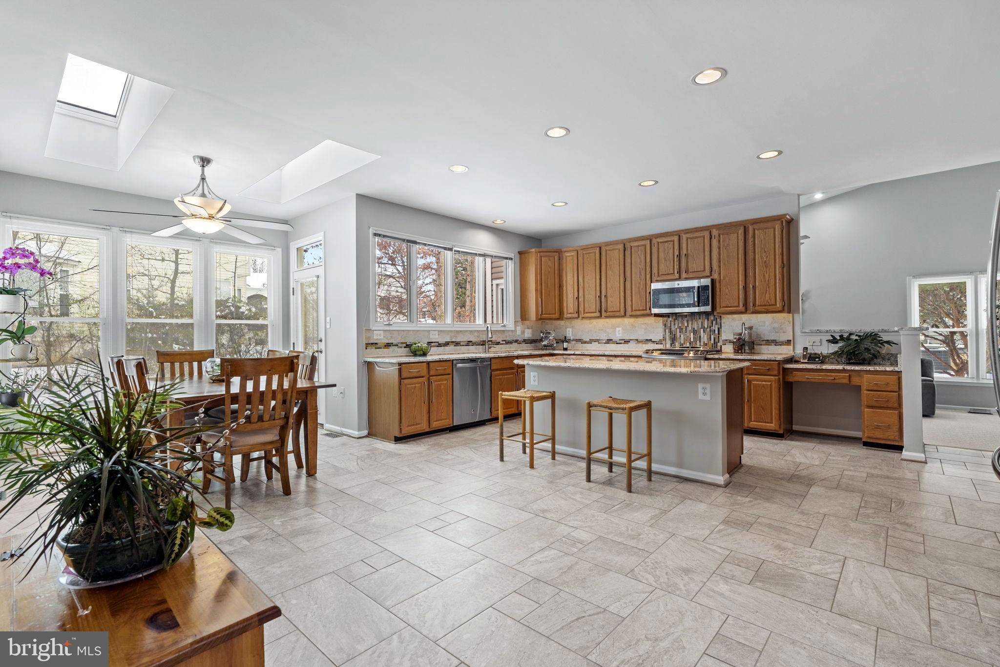 Sterling, VA 20164,46917 ANTLER CT