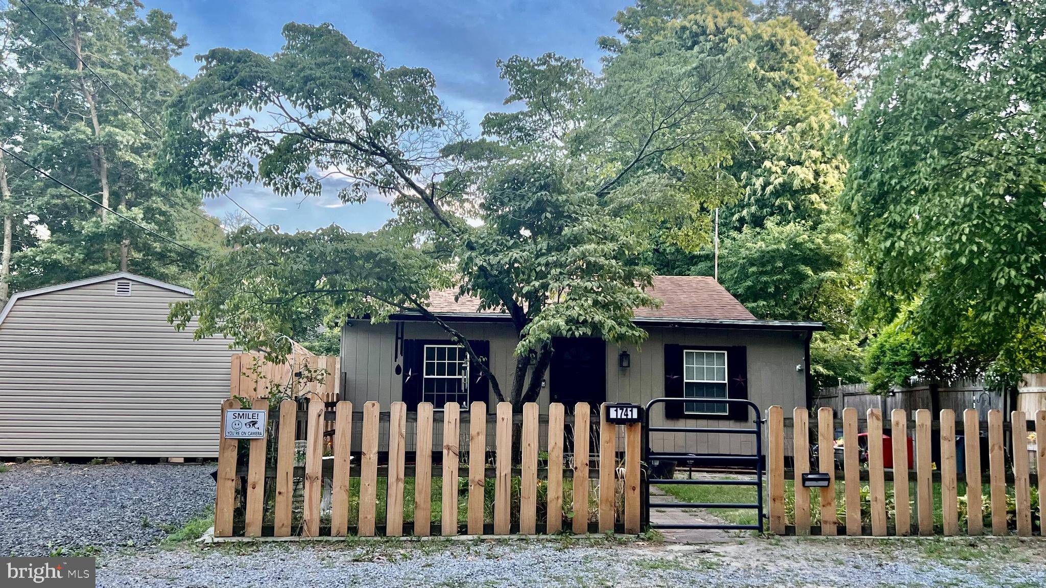 1741 LAKESHORE DR, Millville, NJ 08332