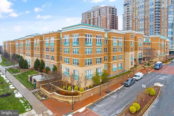 12000 MARKET ST #138, Reston, VA 20190