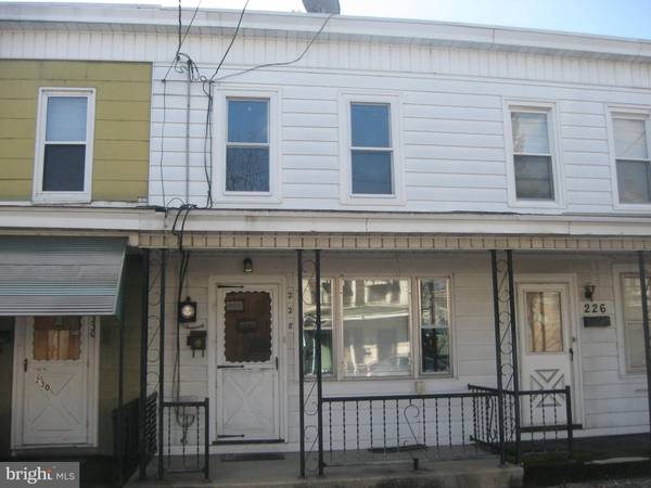 228 S 3RD ST, Saint Clair, PA 17970