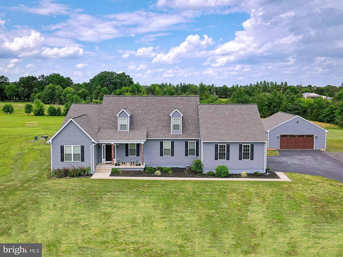 Nokesville, VA 20181,12950 LEMASTER DR