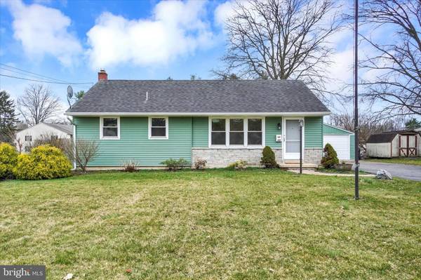 410 BIRCHLAND AVE, Mount Joy, PA 17552