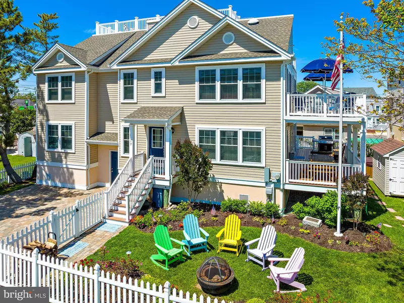 17 DELAWARE AVE, Long Beach Township, NJ 08008