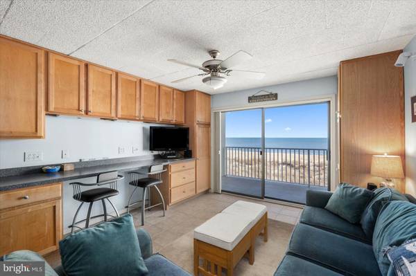 Ocean City, MD 21842,12305 WIGHT ST #210