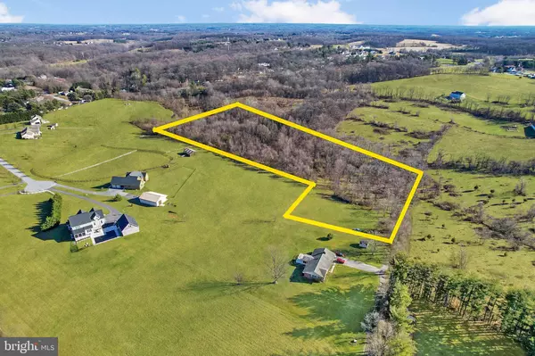 GROVE LANE, Westminster, MD 21157