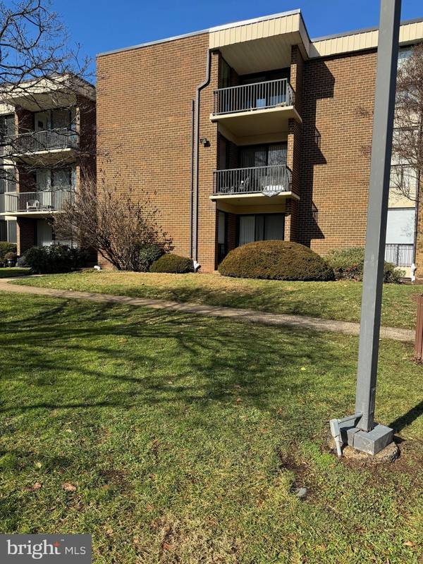 2101 WALSH VIEW TER #17-203, Silver Spring, MD 20902