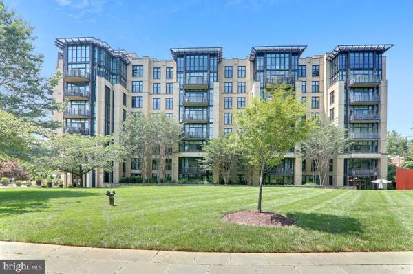 4301 MILITARY RD NW #305, Washington, DC 20015