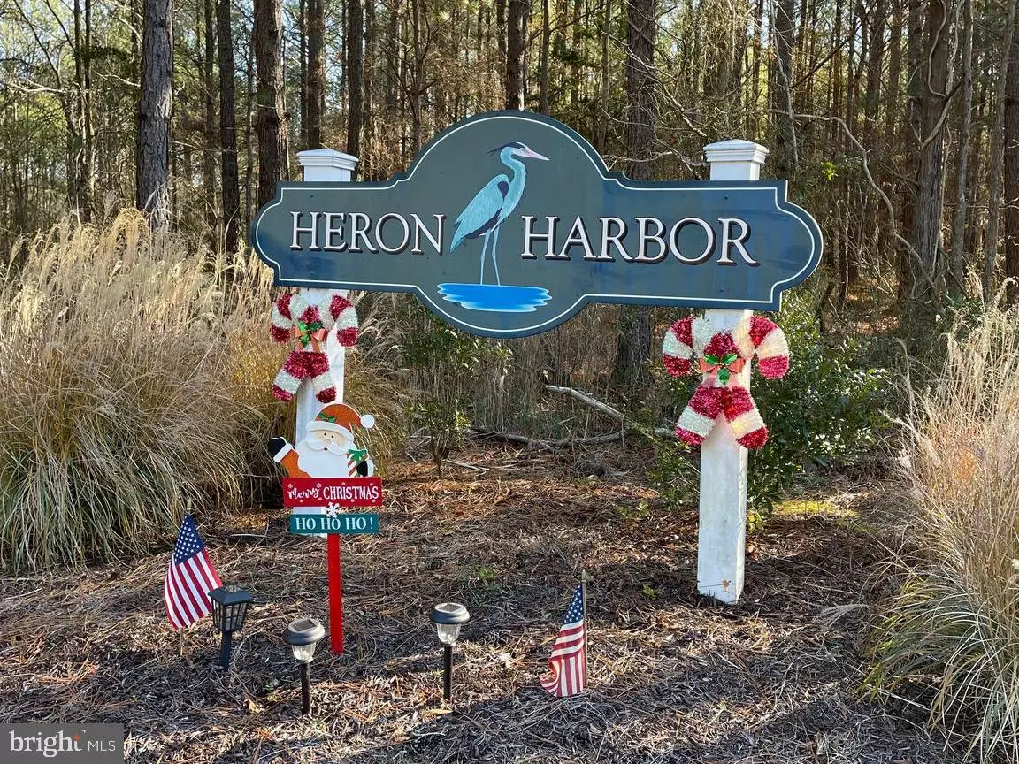 Cambridge, MD 21613,5219 HERON RD