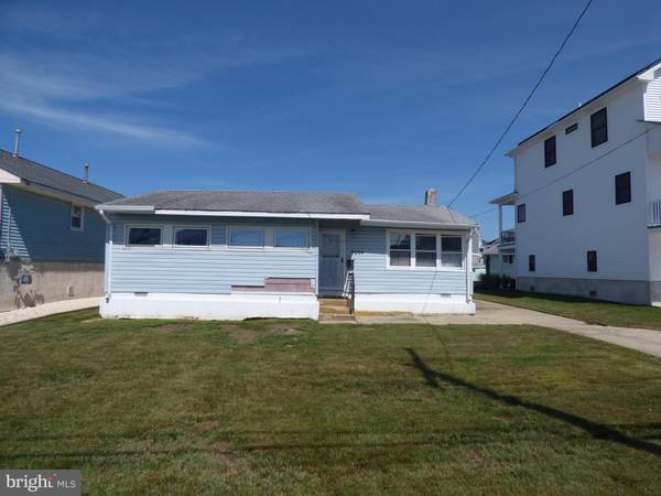 3604 OXFORD LN, Ocean City, NJ 08226