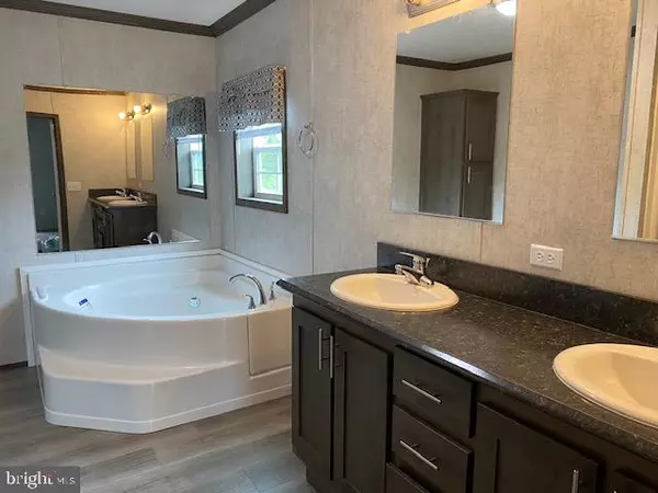 Newville, PA 17241,135 COUNTRY VIEW ESTATES