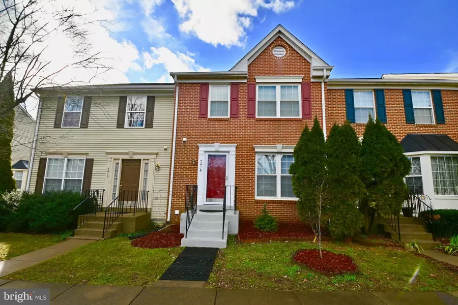 7415 DIGBY GRN, Alexandria, VA 22315