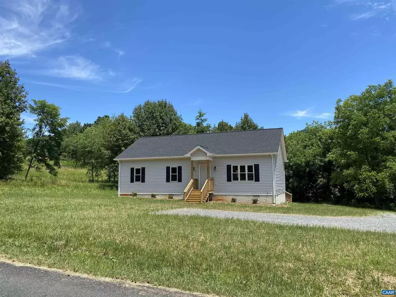 360 MONTREAL LN, Shipman, VA 22971