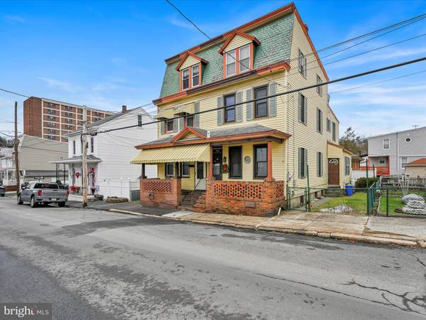 308 N 3RD ST, Minersville, PA 17954