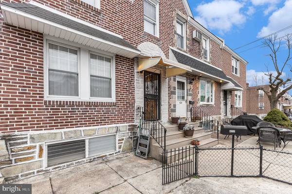 4237 OAKMONT ST, Philadelphia, PA 19136