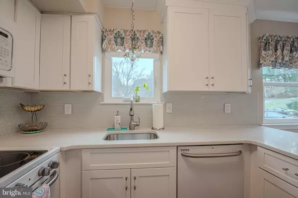 Wilmington, DE 19808,3 RIDGE BLVD