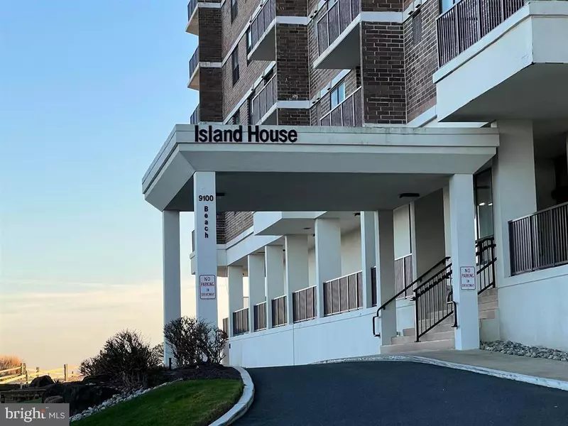 9100 BEACH #701, Margate City, NJ 08402