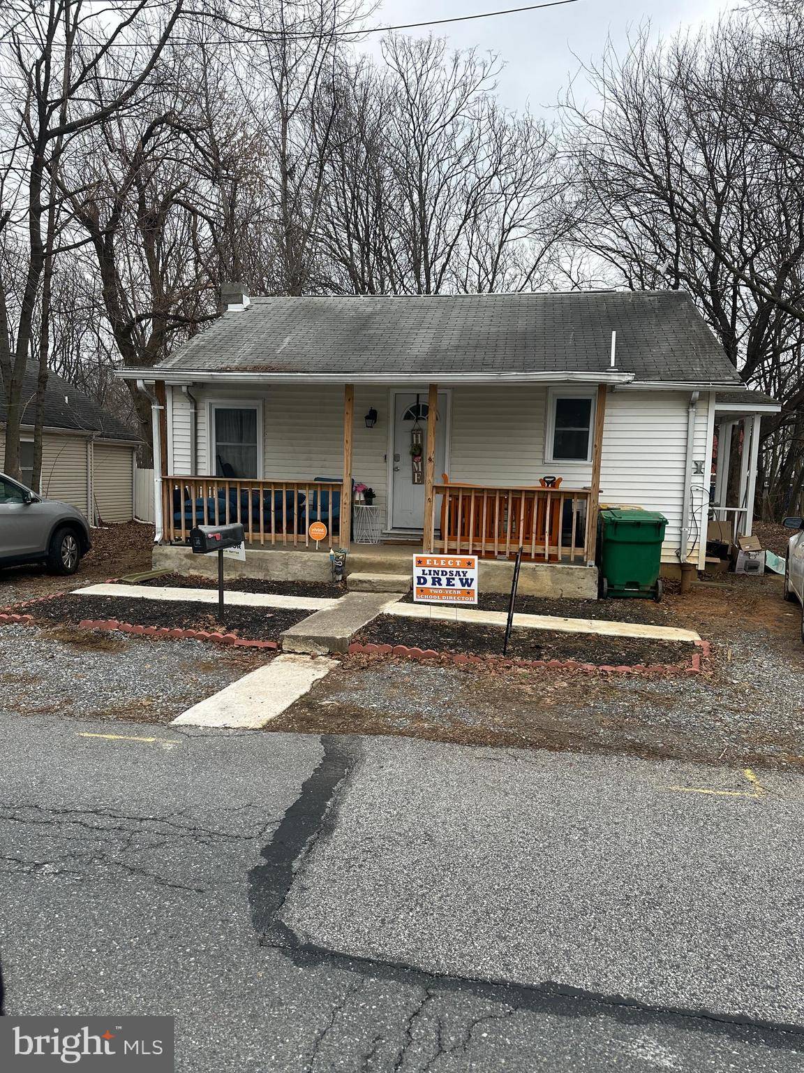 71 LUCY AVE, Hummelstown, PA 17036