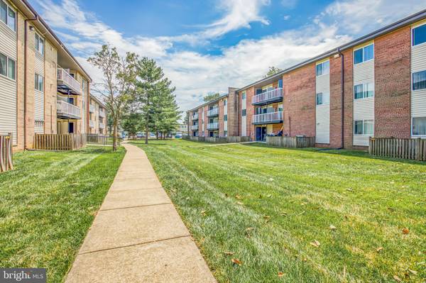 Suitland, MD 20746,5215 MORRIS AVENUE #5