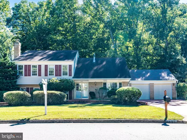 Annandale, VA 22003,8437 BRIAR CREEK DR