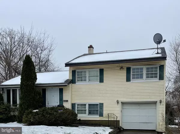 20 E DICKENS RD, Claymont, DE 19703
