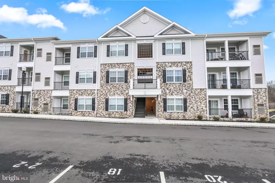 1135 VANDERBERGH BLVD, Monroe Township, NJ 08831