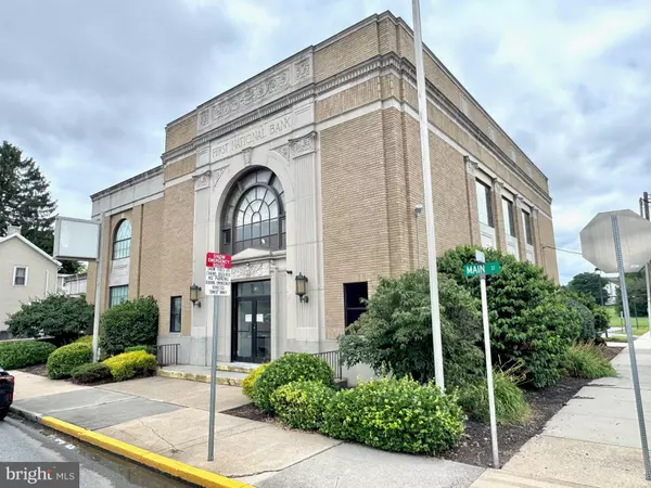 201 N MAIN ST, Bernville, PA 19506