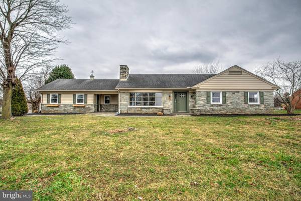 1986 OLD PHILADELPHIA PIKE, Lancaster, PA 17602