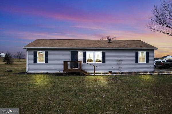 48 RAMBLER RD, Thomasville, PA 17364