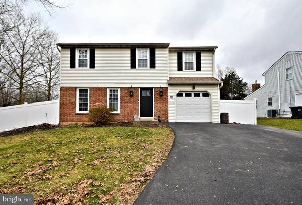 321 CLYMER AVE, Sellersville, PA 18960