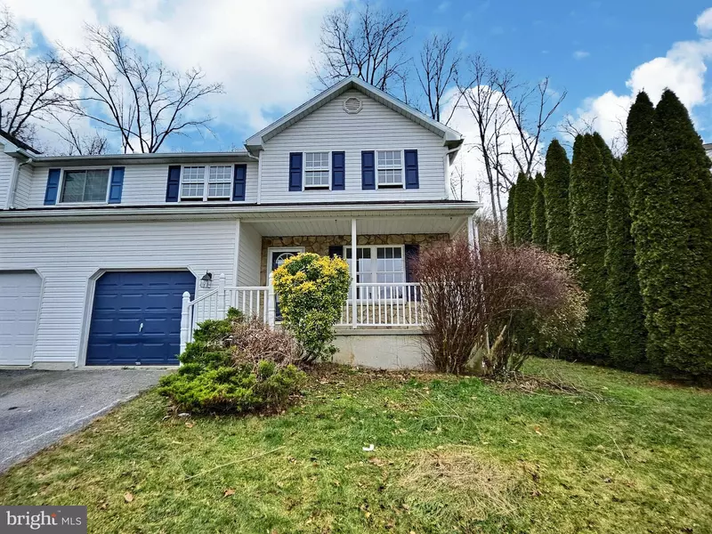 230 BAINBRIDGE CIR, Reading, PA 19608