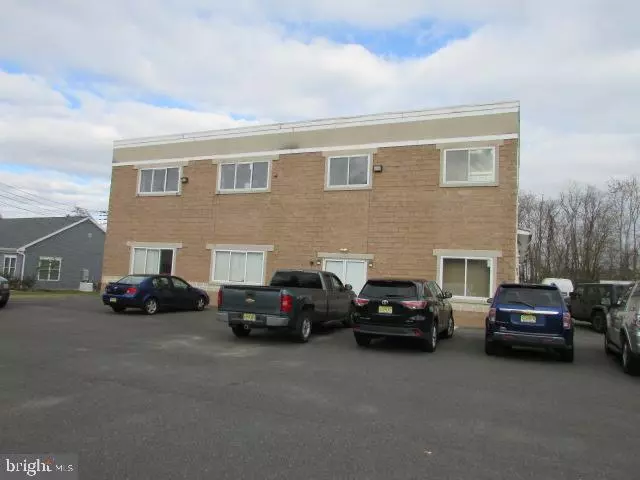 1740 GLASSBORO RD, Williamstown, NJ 08094