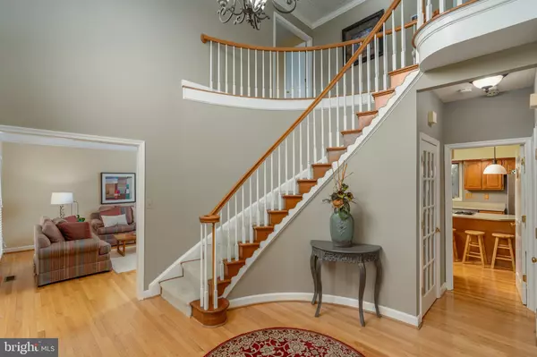 Fairfax Station, VA 22039,8005 OAK BRIDGE LN