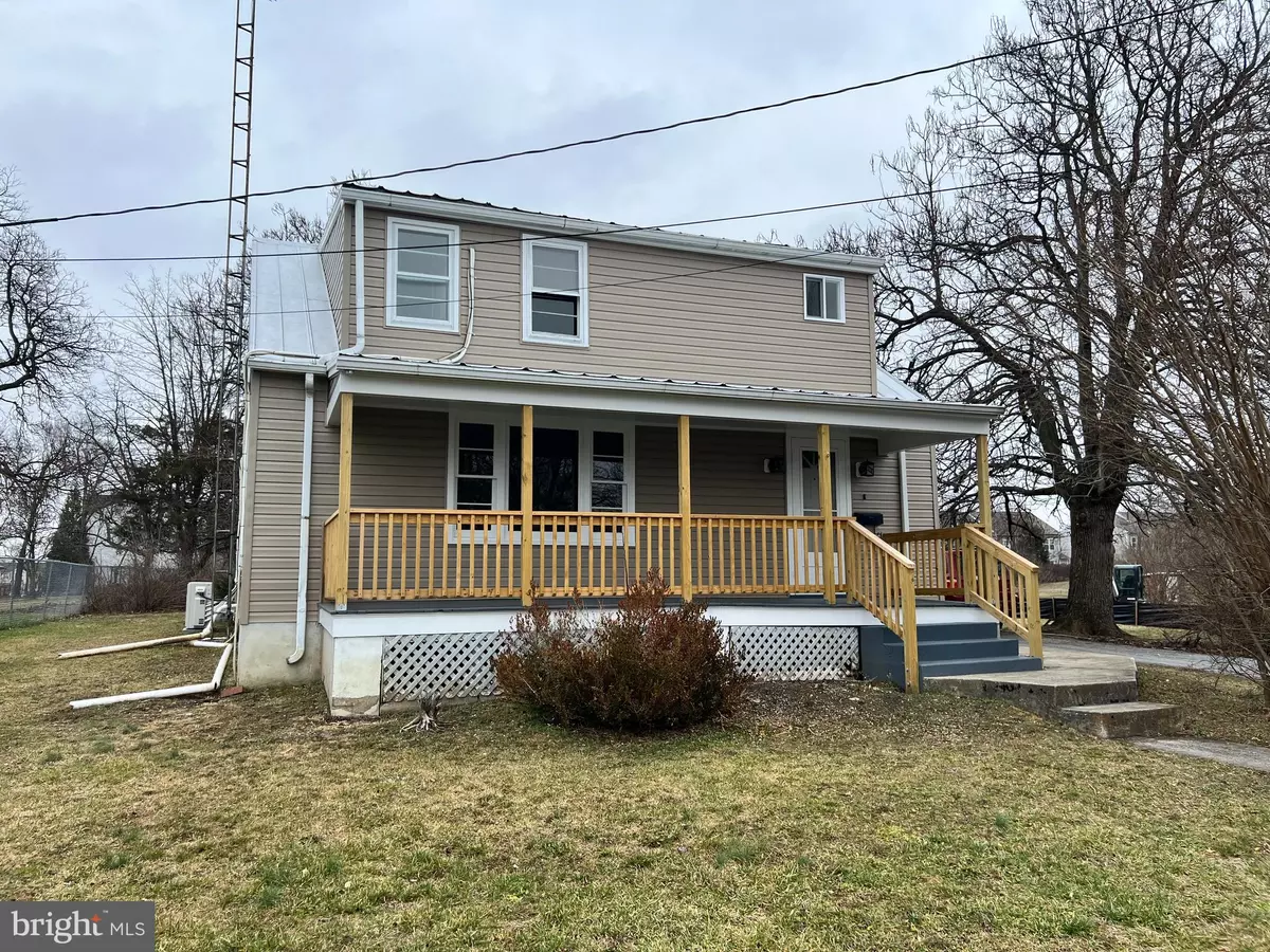 Martinsburg, WV 25404,107 LEE ST