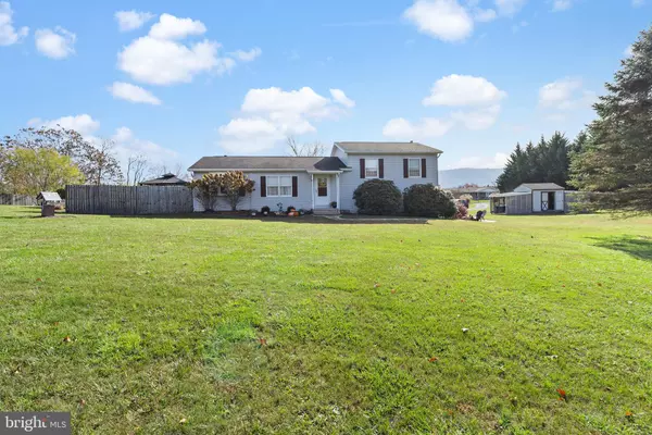 Berkeley Springs, WV 25411,53 RAINBOW HILL CT