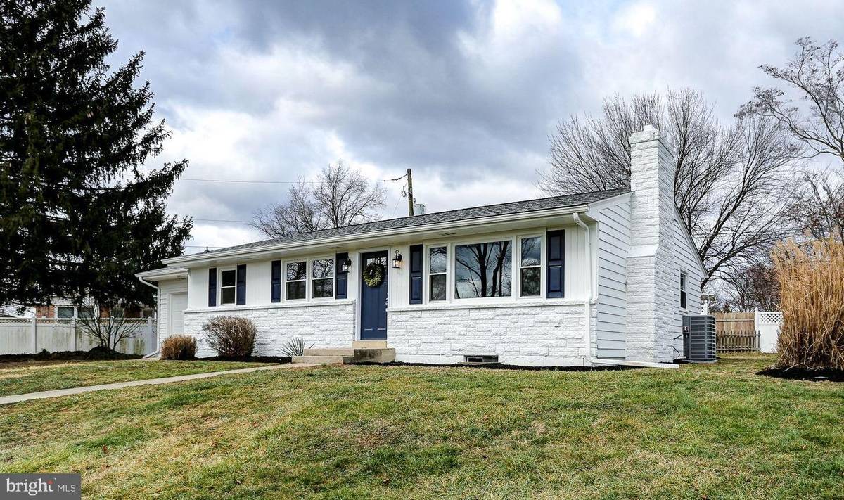 Hummelstown, PA 17036,262 DOGWOOD DR