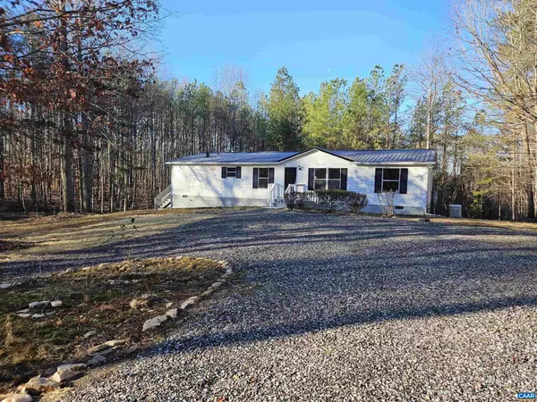 681 SCOTTS BOTTOM RD, Dillwyn, VA 23936