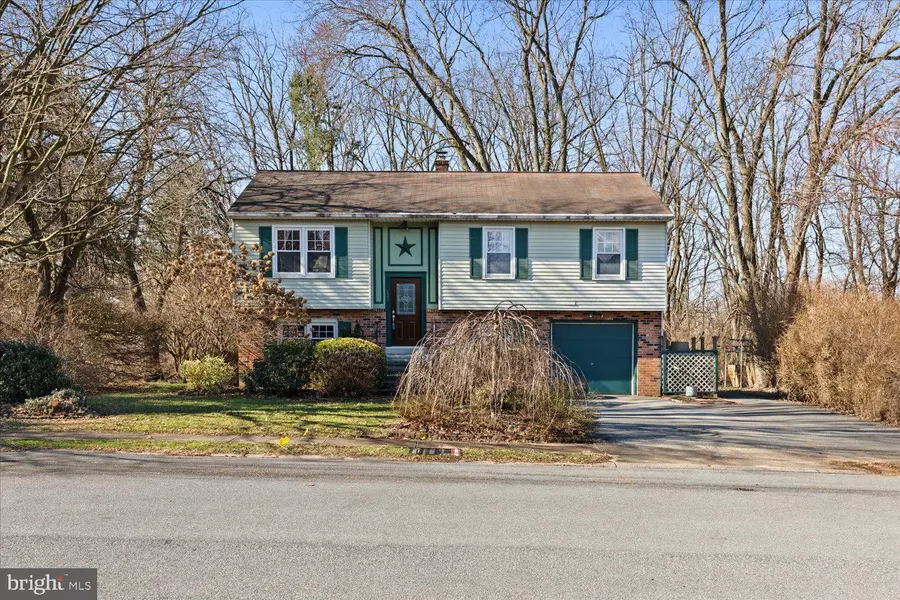 524 ASHFORD DR, Lancaster, PA 17601